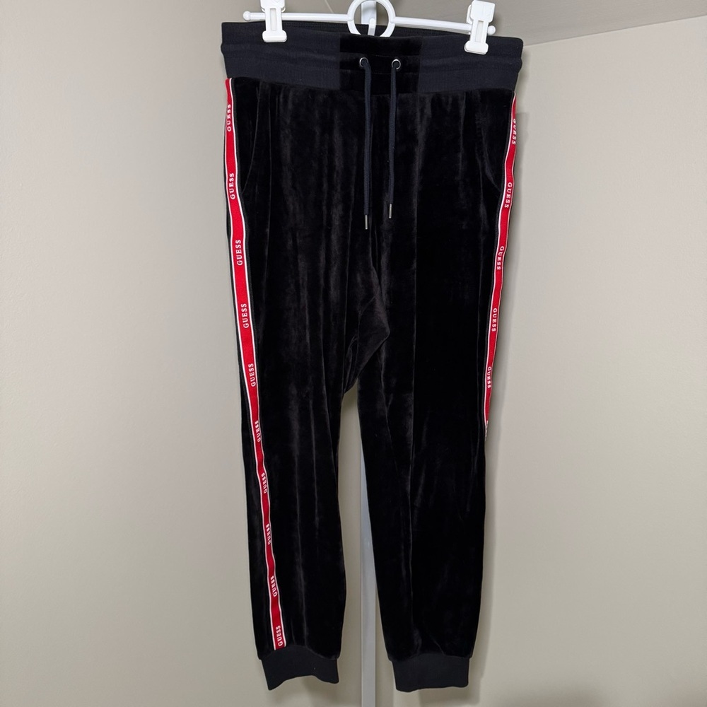 Guess Logo Tape Black/Red Stripe Jogger women’s size small‎